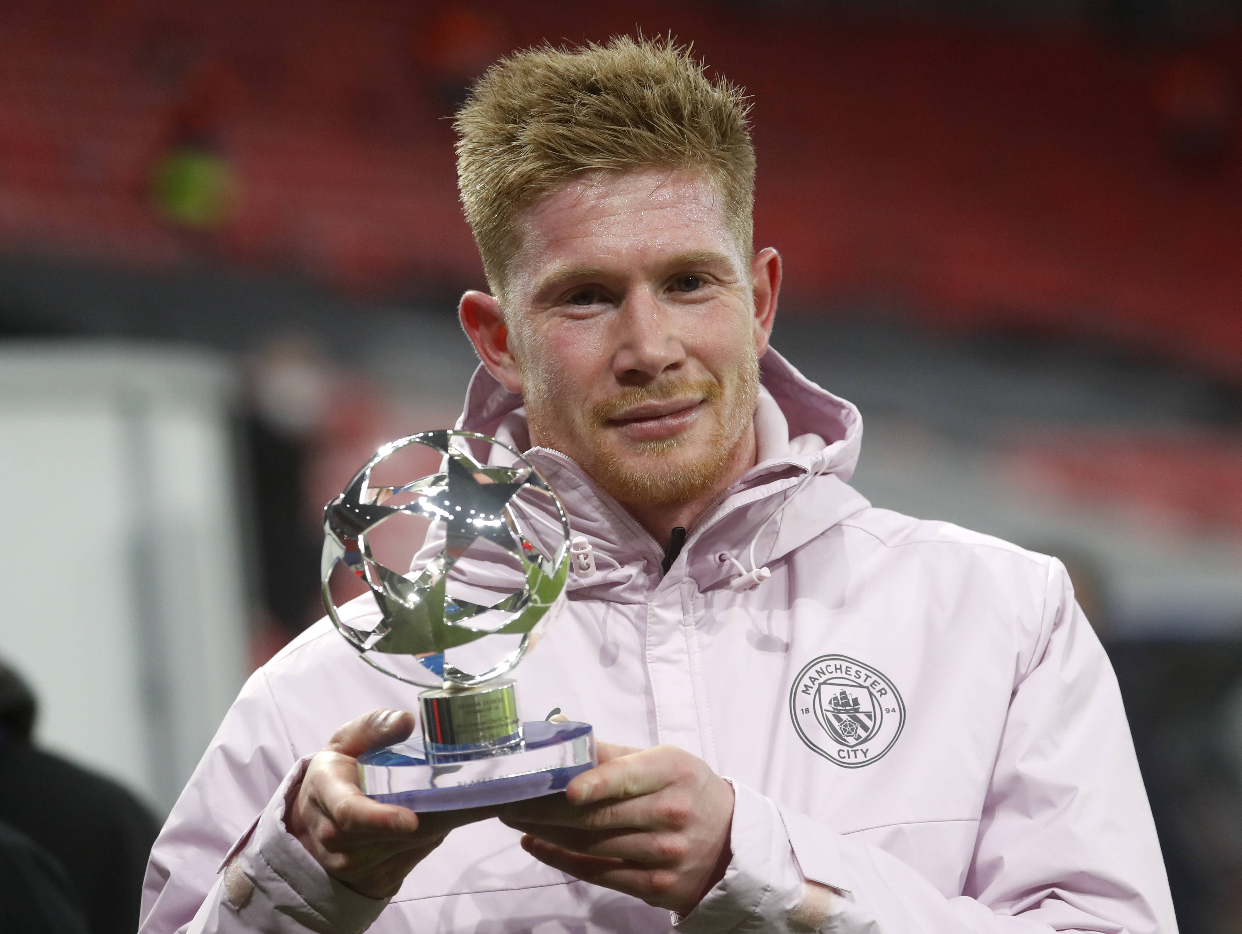 篮球NBA裁判再陷争议，两队抗议判罚