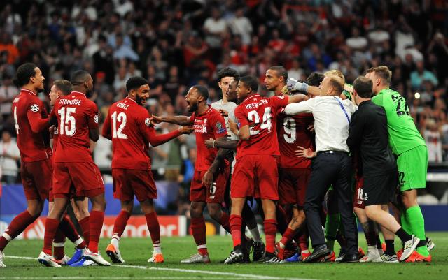 英超第14轮： 范戴克失误致丢球维尔茨造乌龙 利物浦1-1桑德兰